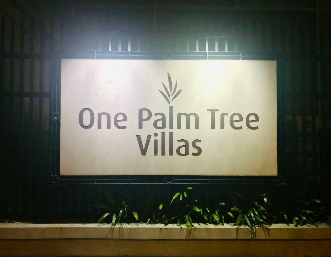 One Palm Tree Villas Across Naia-T3 Манила Екстериор снимка